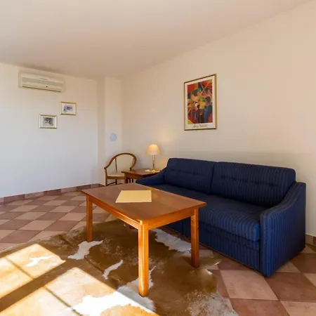 One-bedroom In Lxiv * Crikvenica